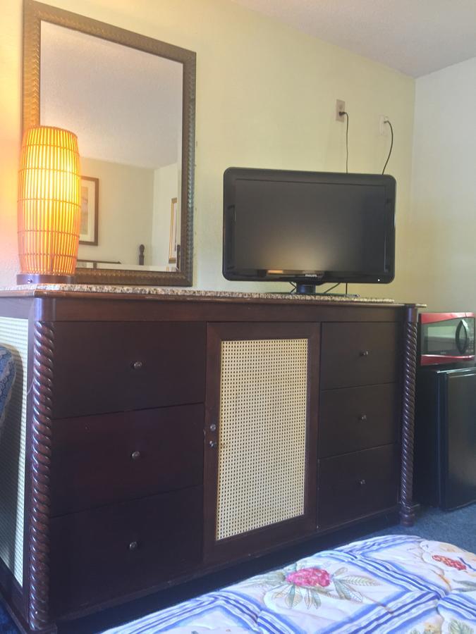 Maple Leaf Inn & Suites Kissimmee Zewnętrze zdjęcie